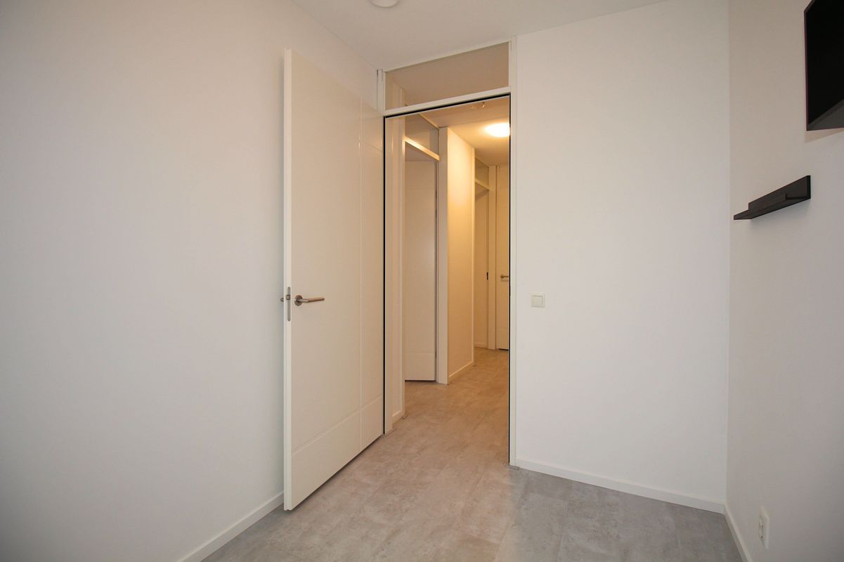 Virginia Gaaipad 9 Photo Blur 14