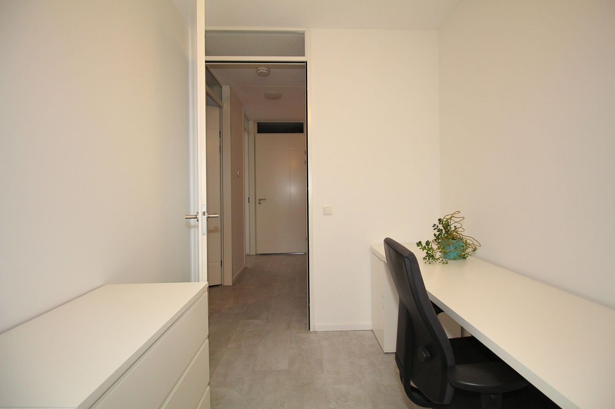 Virginia Gaaipad 9 Photo Blur 25