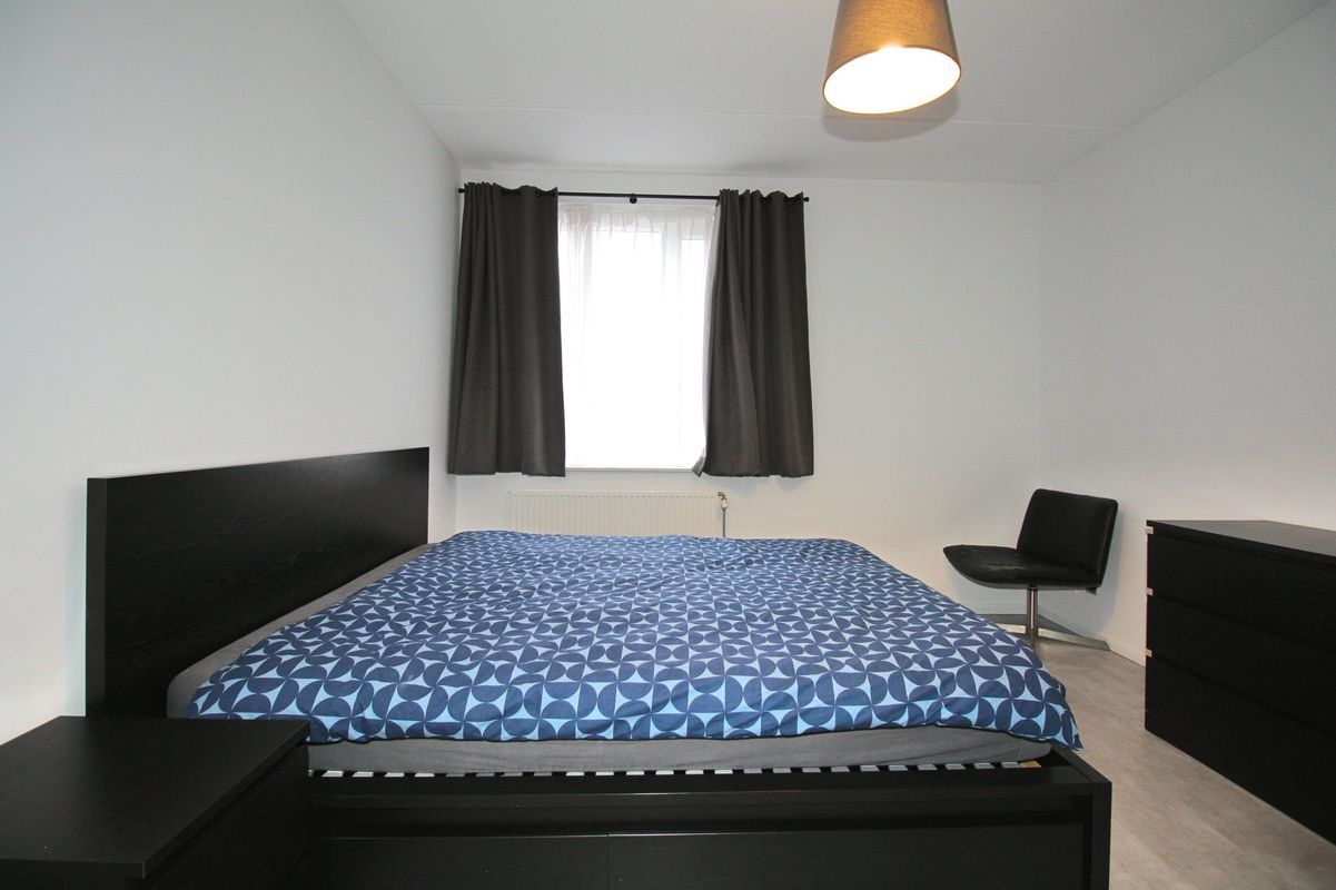 Virginia Gaaipad 9 Photo Blur 16