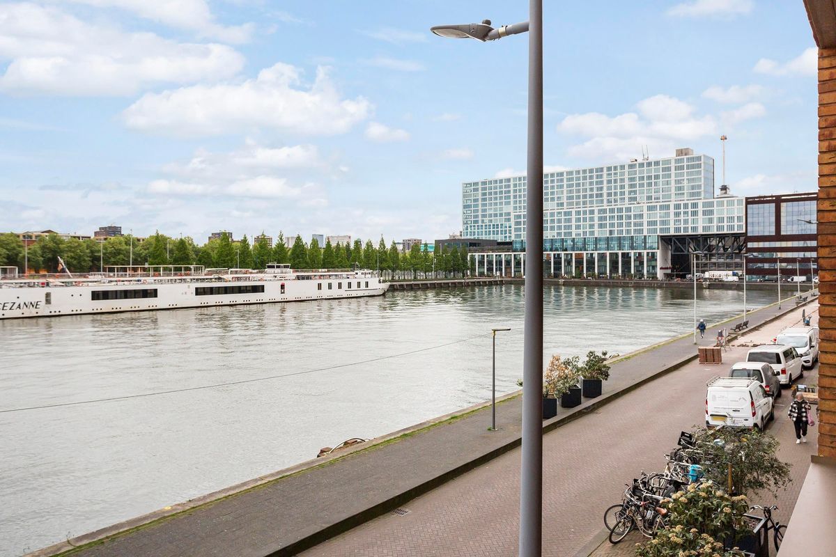 Kratonkade 662 Photo Blur 16