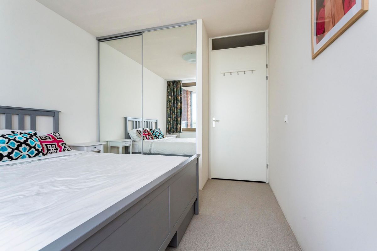 Kratonkade 662 Photo Blur 10