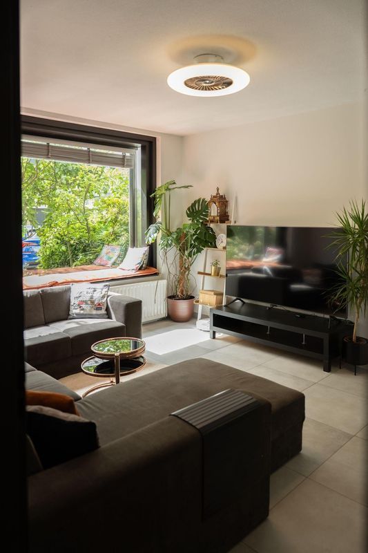 Roestmos 28 Photo Blur 6