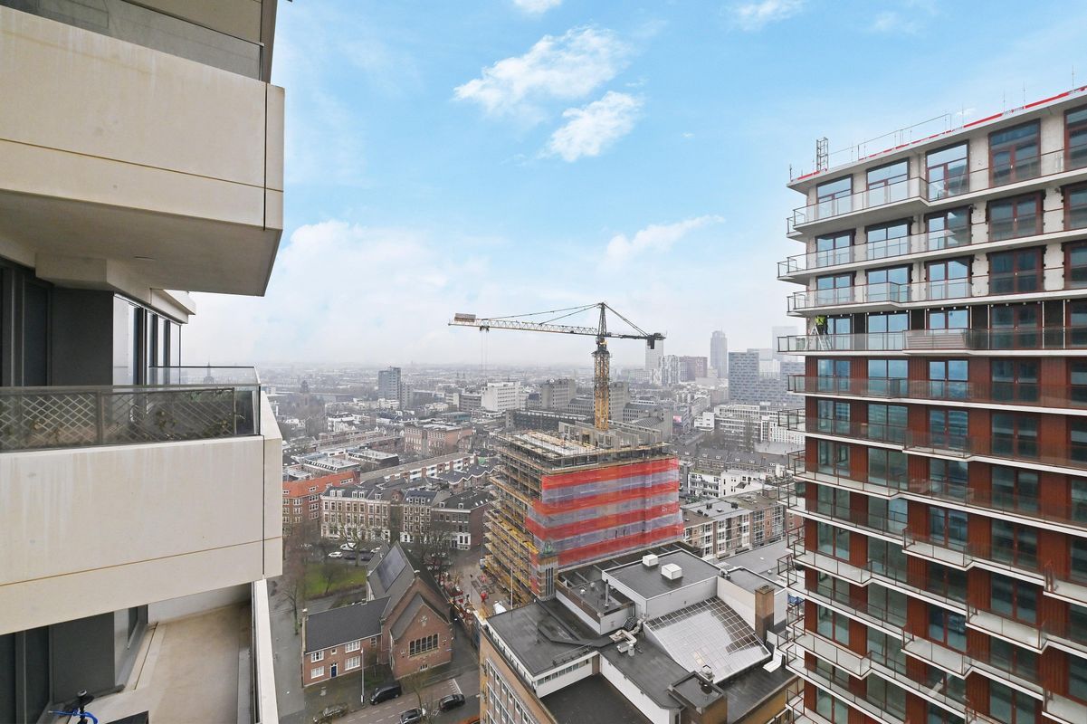 Baan 50-X Photo Blur 13