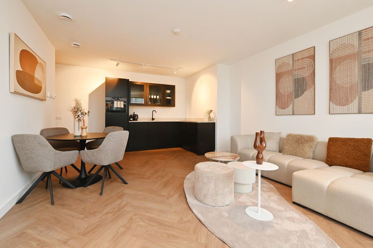 Baan 50-X Photo Blur 5