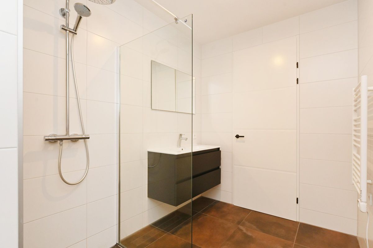 Baan 50-X Photo Blur 19