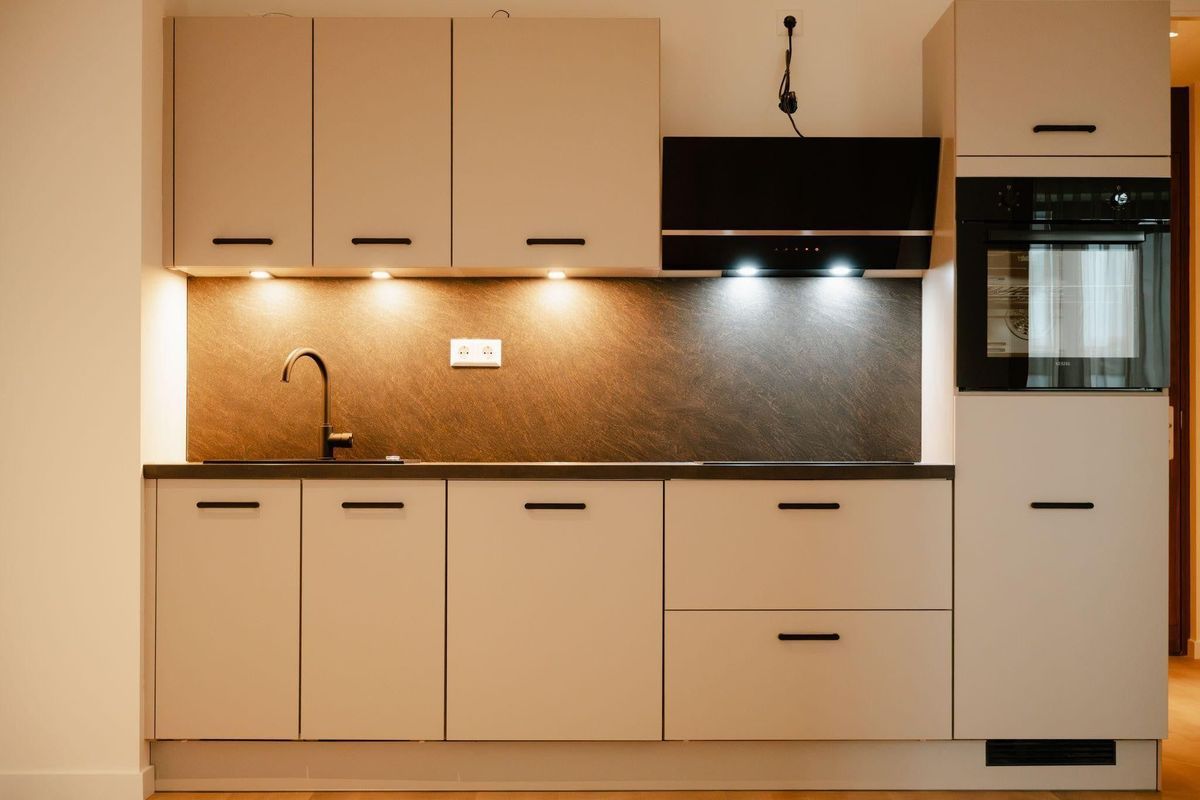 Baan 34-A13 Photo Blur 2