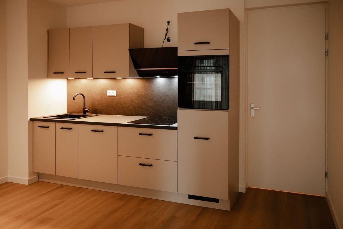 Baan 34-A13 Photo Blur 6