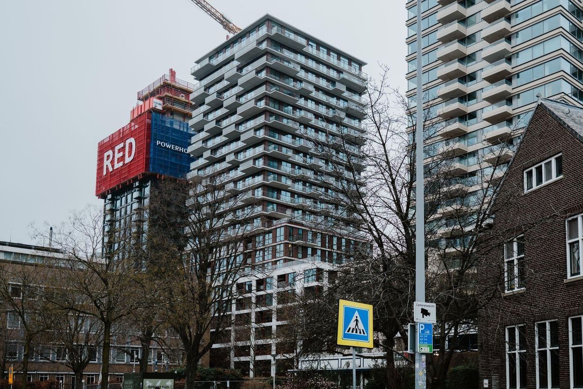 Baan 34-A13 Photo Blur 1