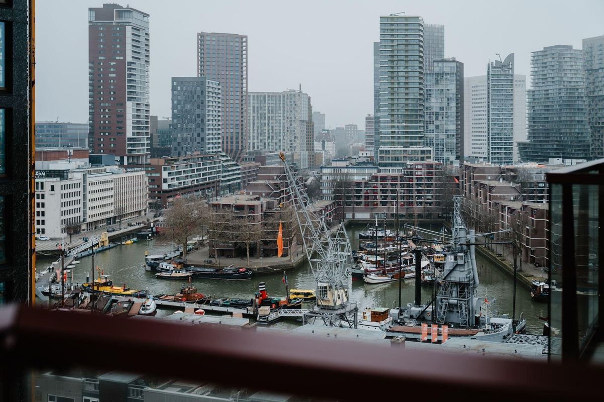 Baan 34-A13 Photo Blur 22