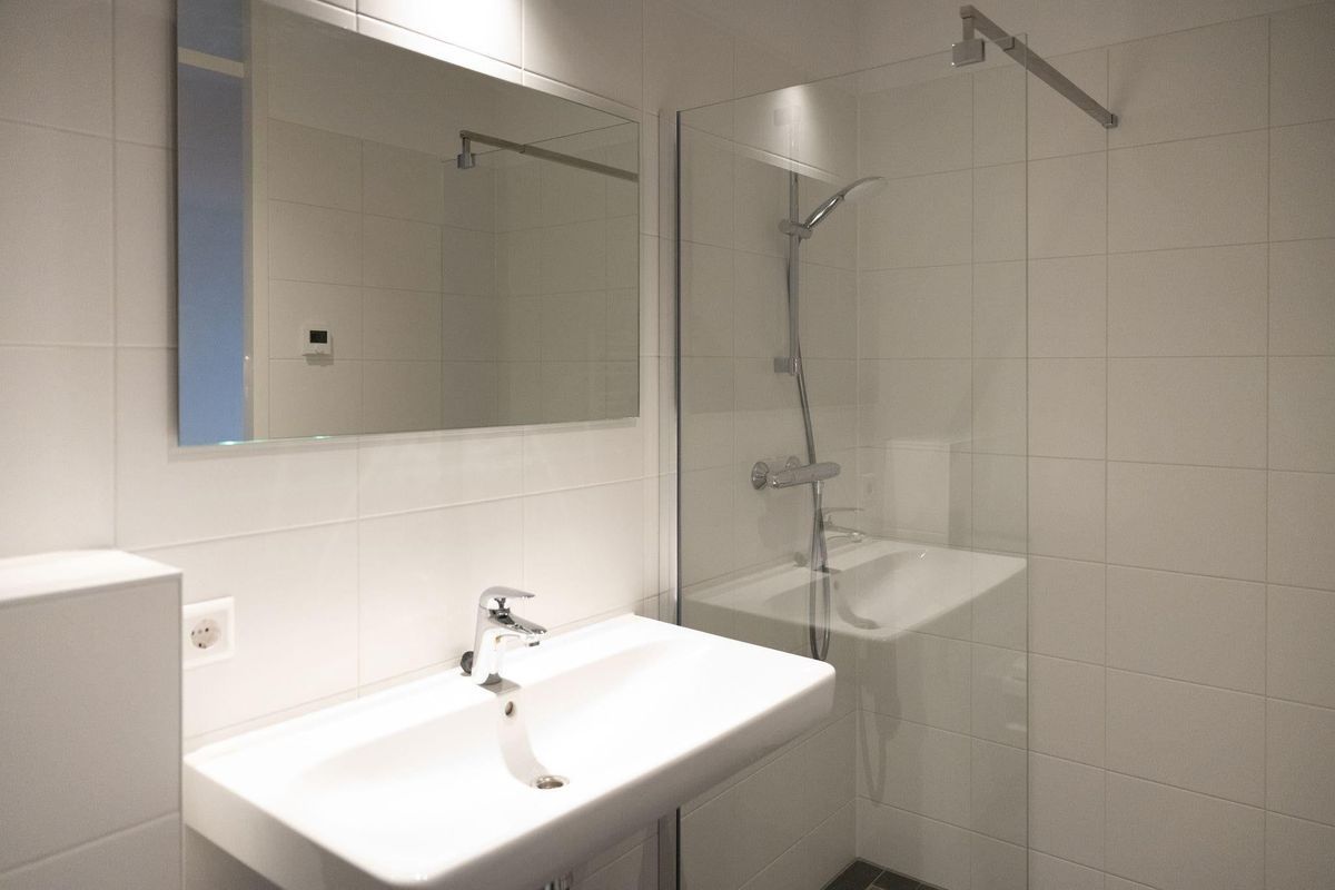 Baan 34-A13 Photo Blur 15