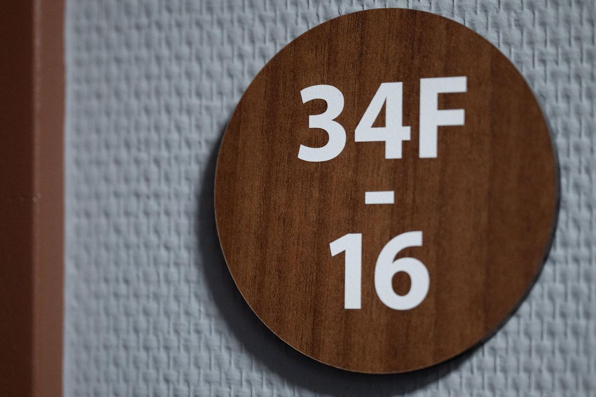 Baan 34-F16 Photo Blur 16