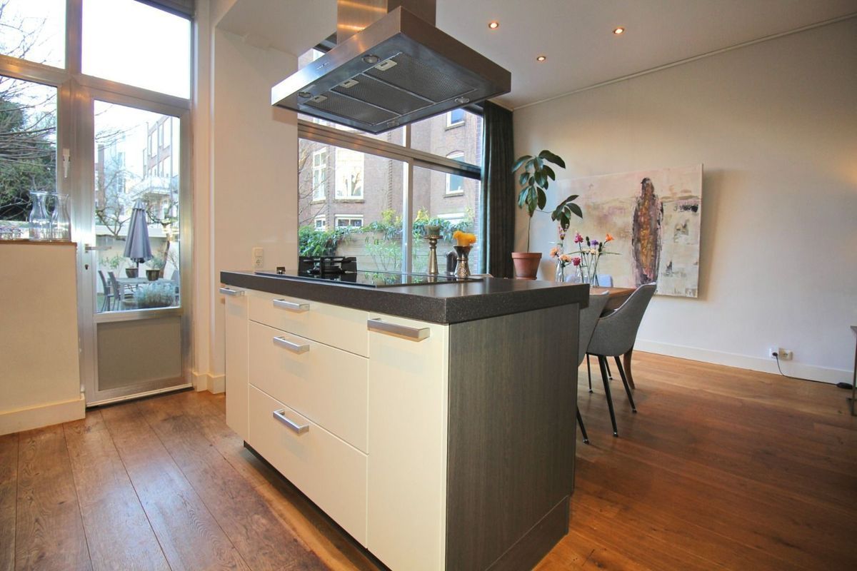 Graaf Florisstraat 76-B Photo Blur 4