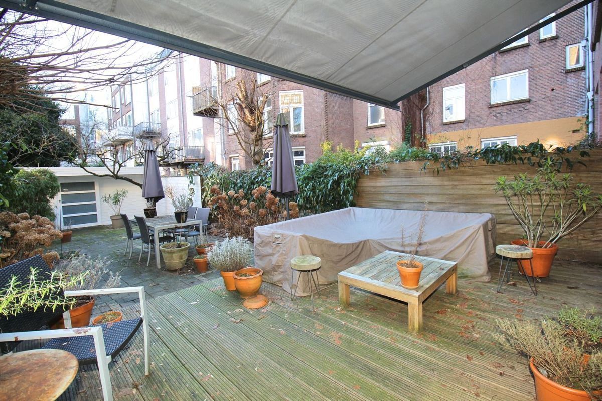 Graaf Florisstraat 76-B Photo Blur 8