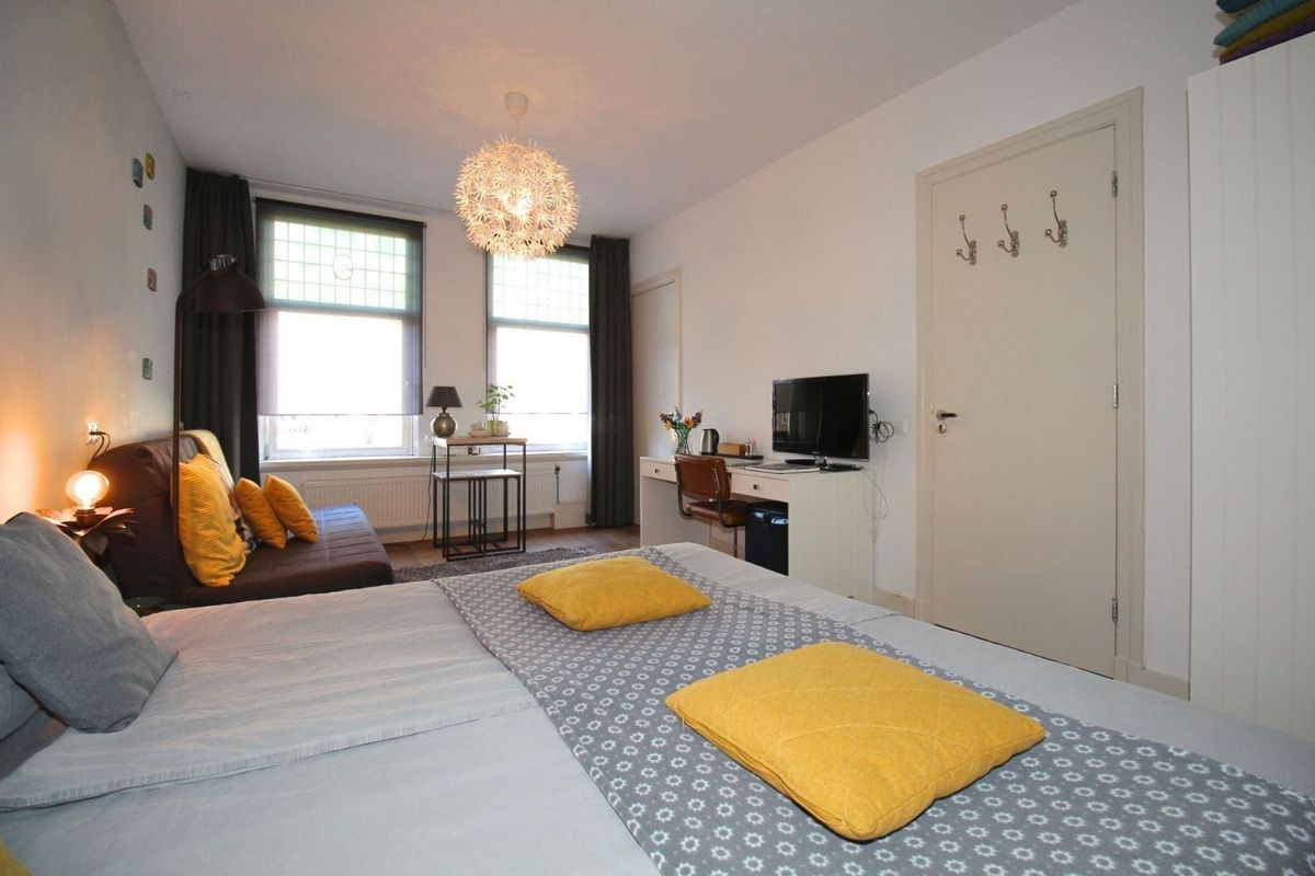 Graaf Florisstraat 76-B Photo Blur 10