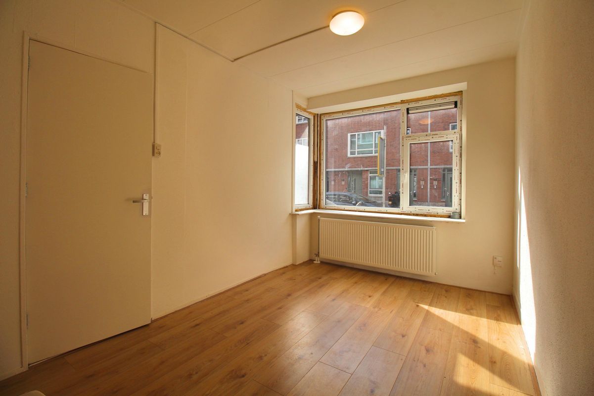 Voetjesstraat 76-A Photo Blur 14