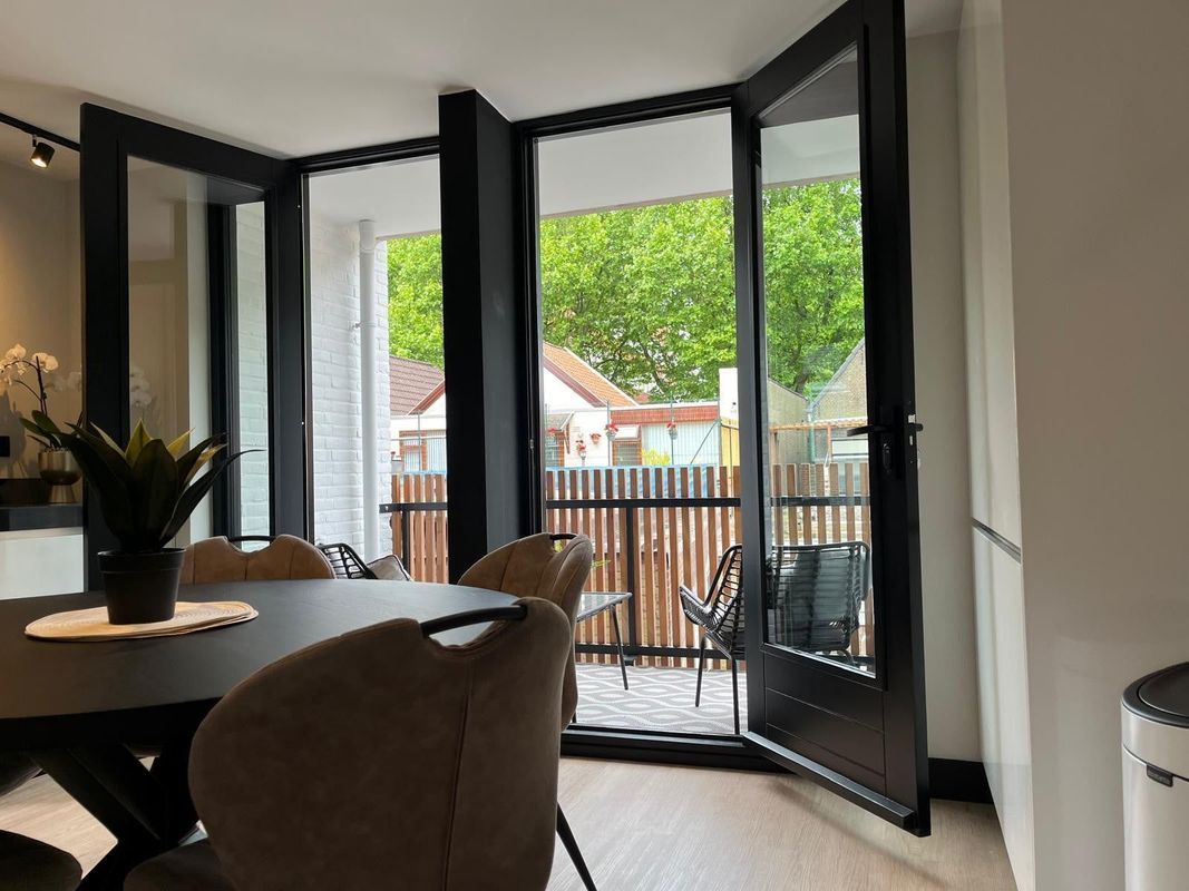 Fransenstraat 19-A Photo Blur 0