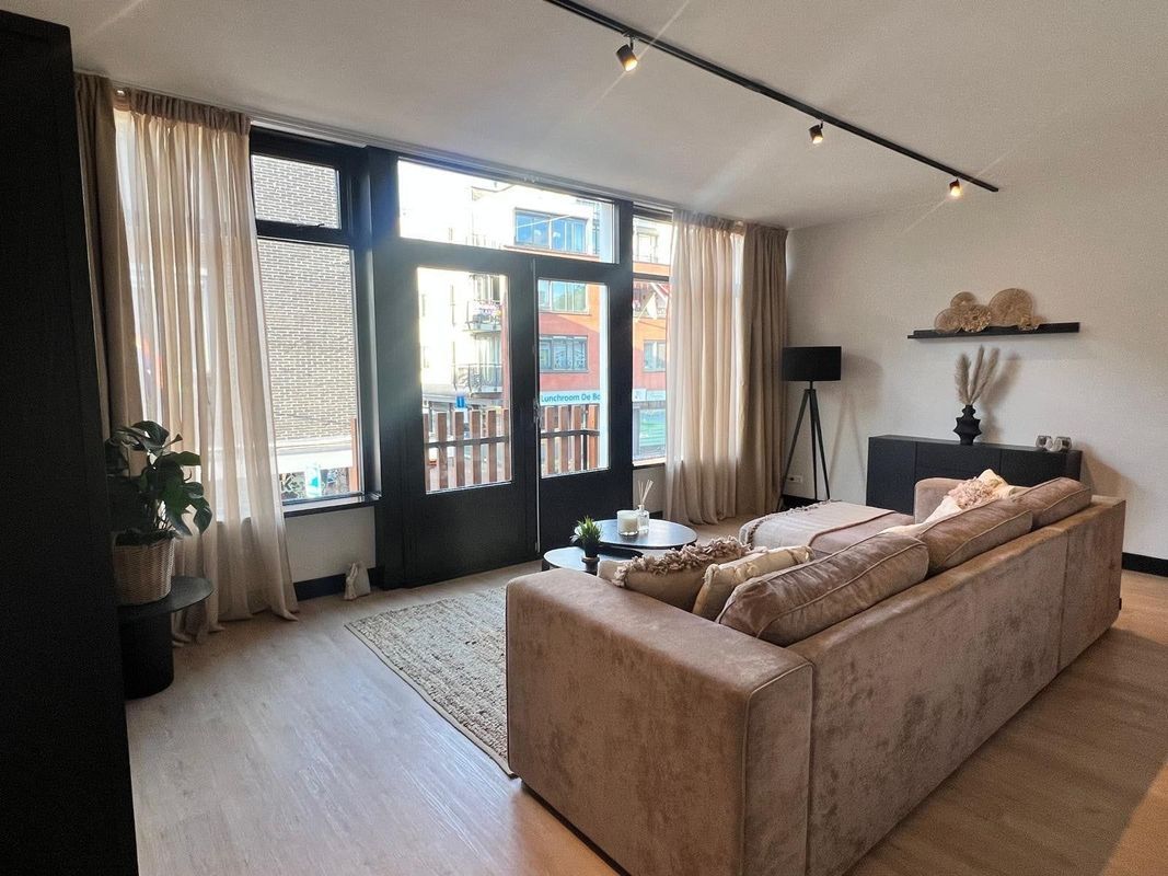 Fransenstraat 19-A Photo Blur 5