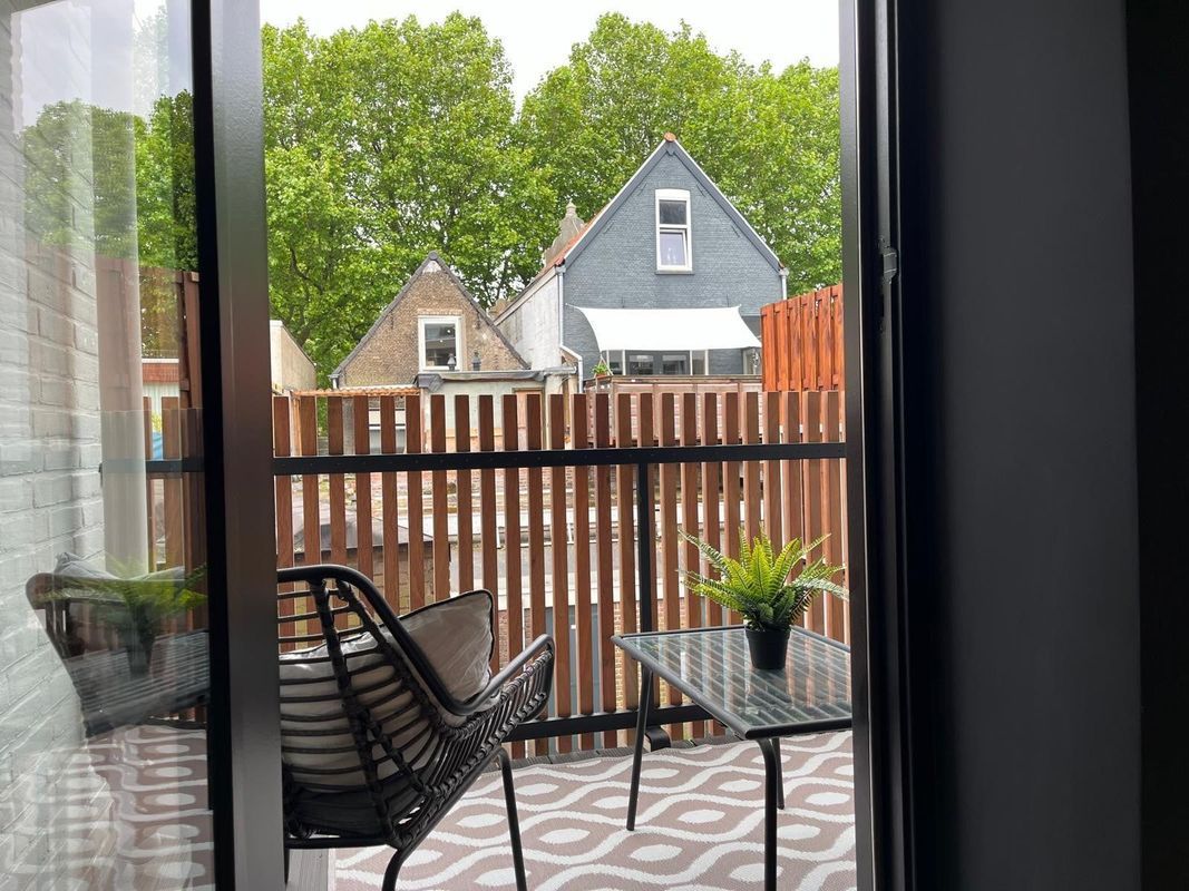 Fransenstraat 19-A Photo Blur 1