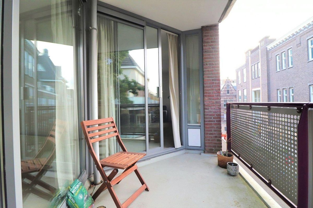 Ruivenplantsoen 104 Photo Blur 5