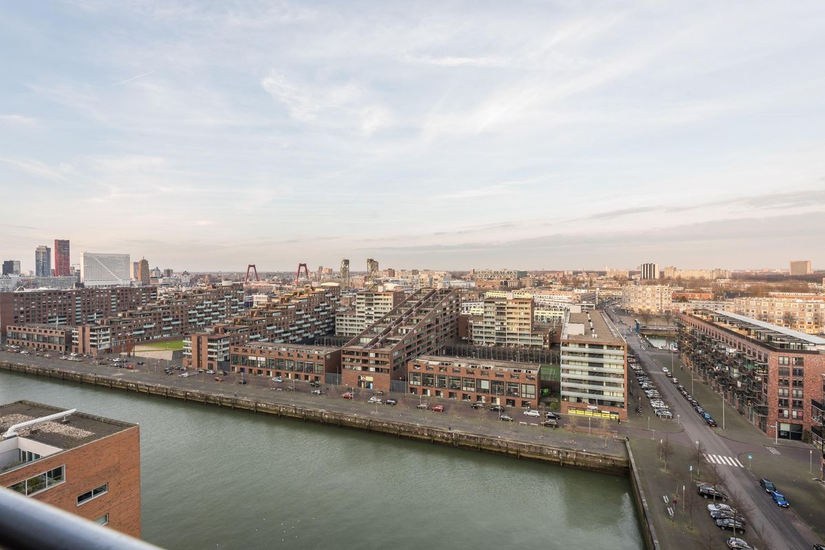 Laan op Zuid 432 Photo Blur 25