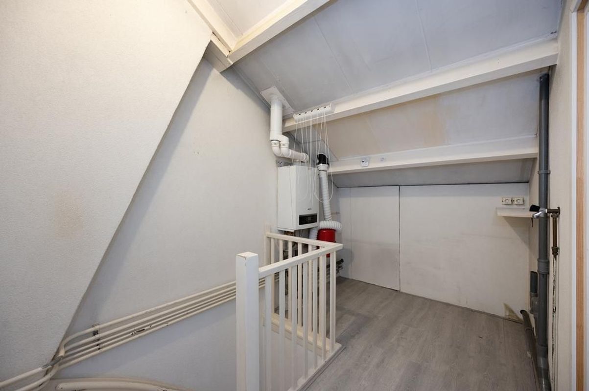 Van Nesstraat 17-A Photo Blur 18