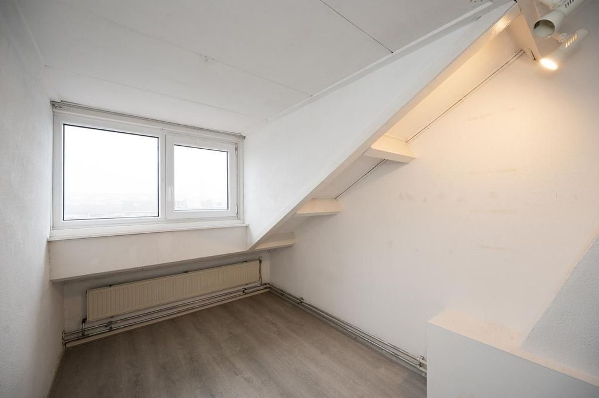 Van Nesstraat 17-A Photo Blur 24