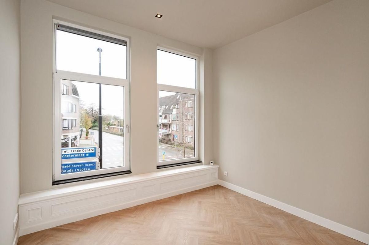 Gouwestraat 18-B Photo Blur 18