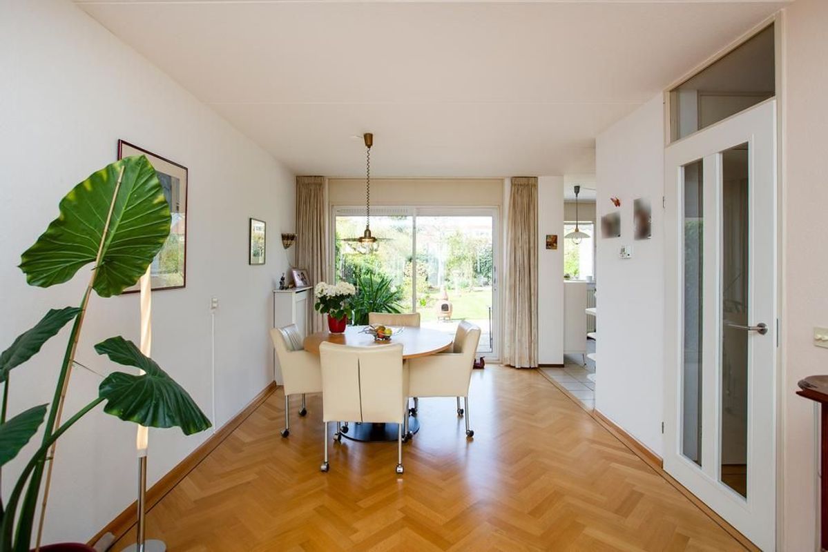 Alida de Jongstraat 5 Photo Blur 7