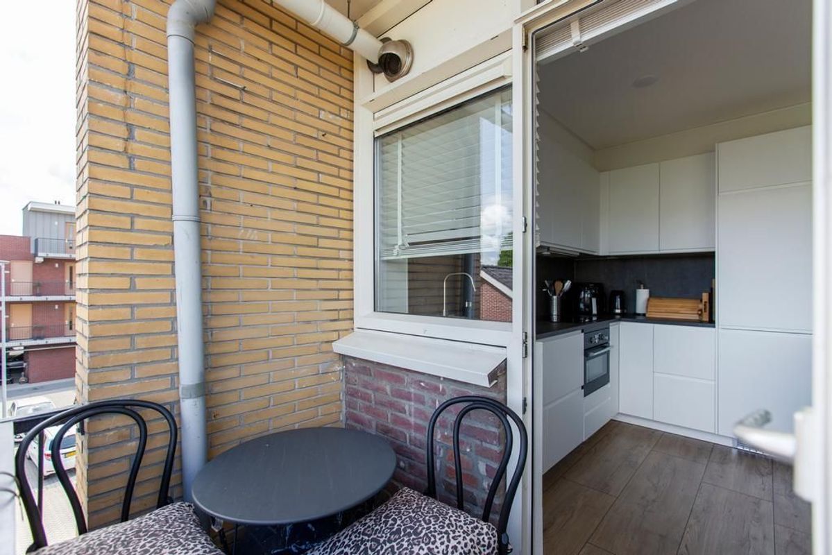 Raafstraat 142 Photo Blur 11