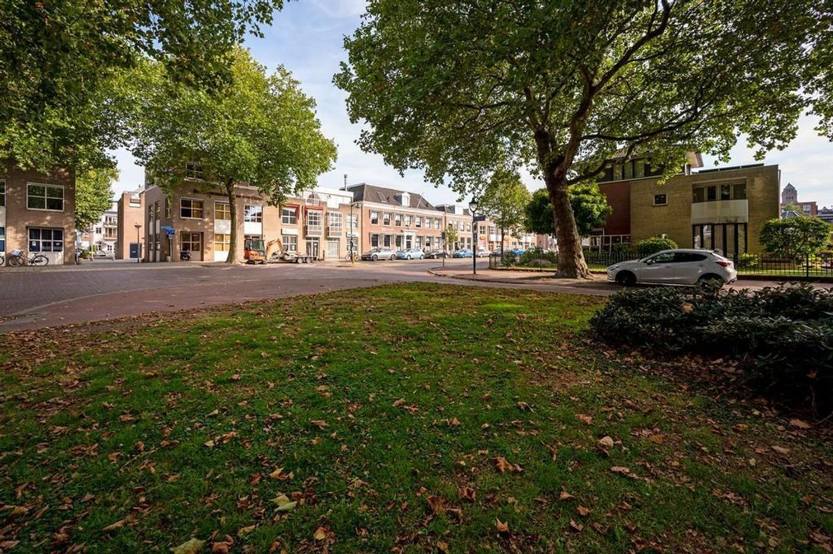 Curacaostraat 11 Photo Blur 26