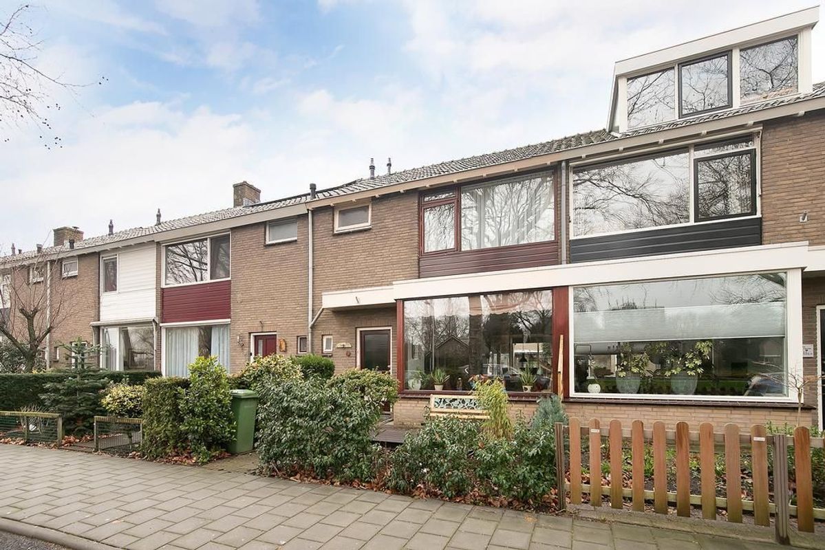 Veldbloemweg 11 Photo Blur 1