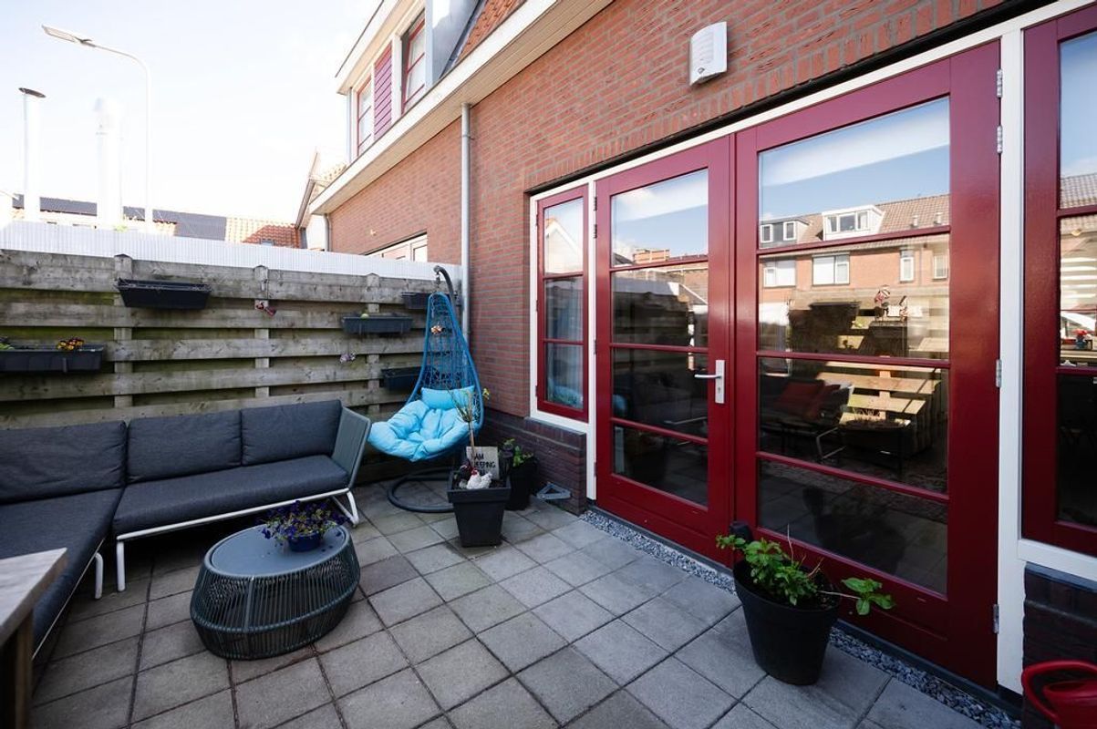 Hugo de Grootstraat 4-A Photo Blur 8