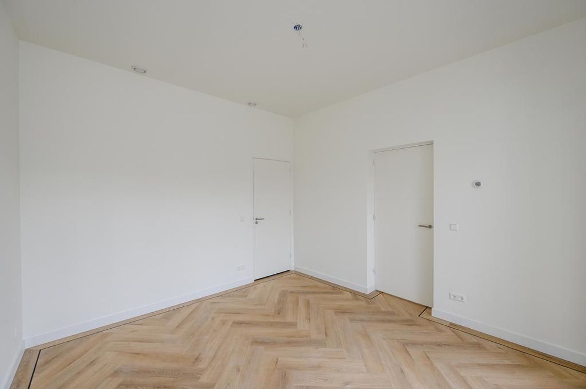Hooftstraat 103-A Photo Blur 21