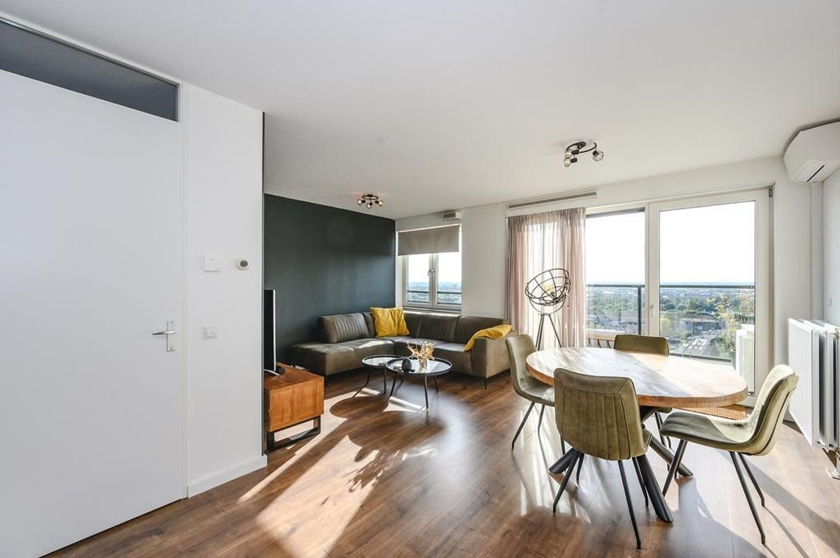 Azielaan 95 Photo Blur 6