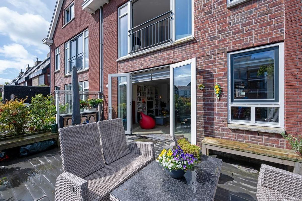 Prins Hendrikstraat 194-A Photo Blur 8