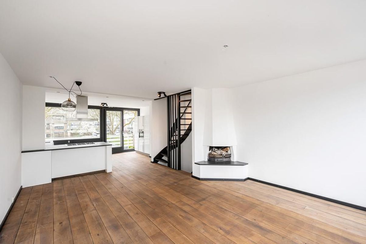 Rossinihof 19 Photo Blur 3