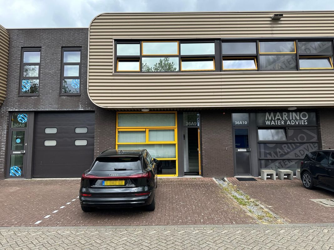 A. van Leeuwenhoekweg 36-A 9 Photo Blur 5