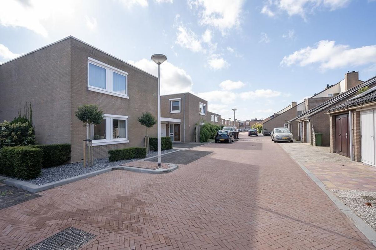 Barnsteenstraat 65 Photo Blur 34