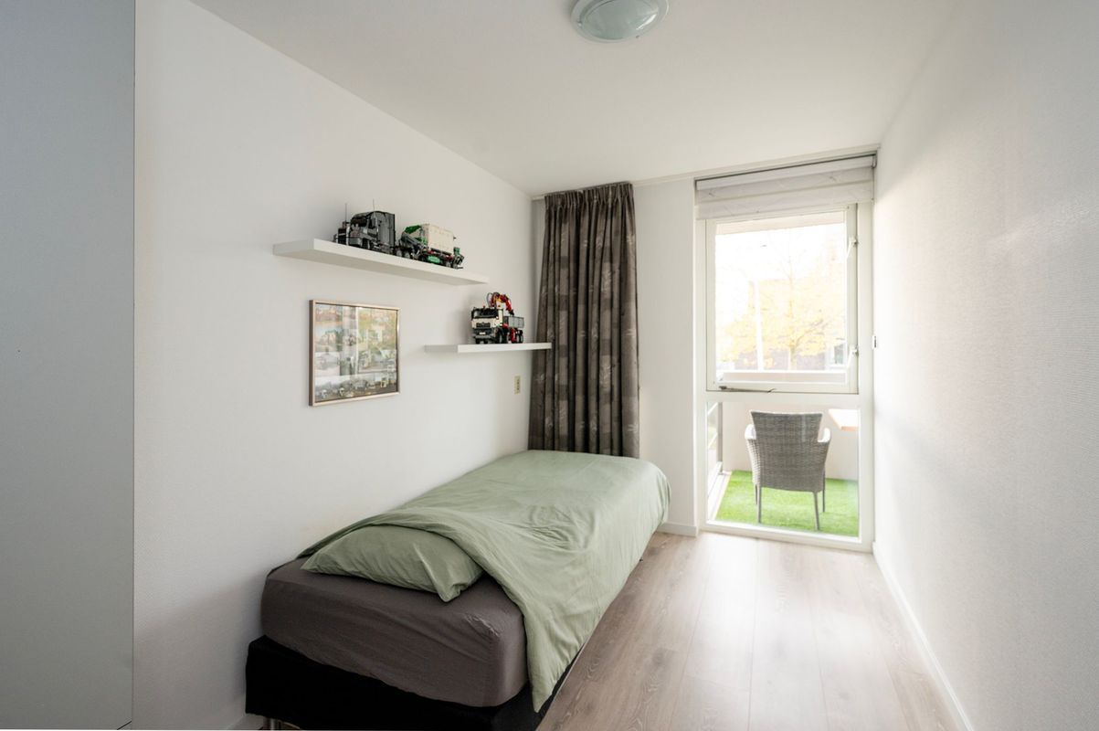 Prins Hendrikstraat 4-A Photo Blur 15