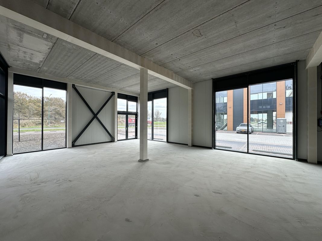 Nieuwe Bredase Baan 10-A Photo Blur 3