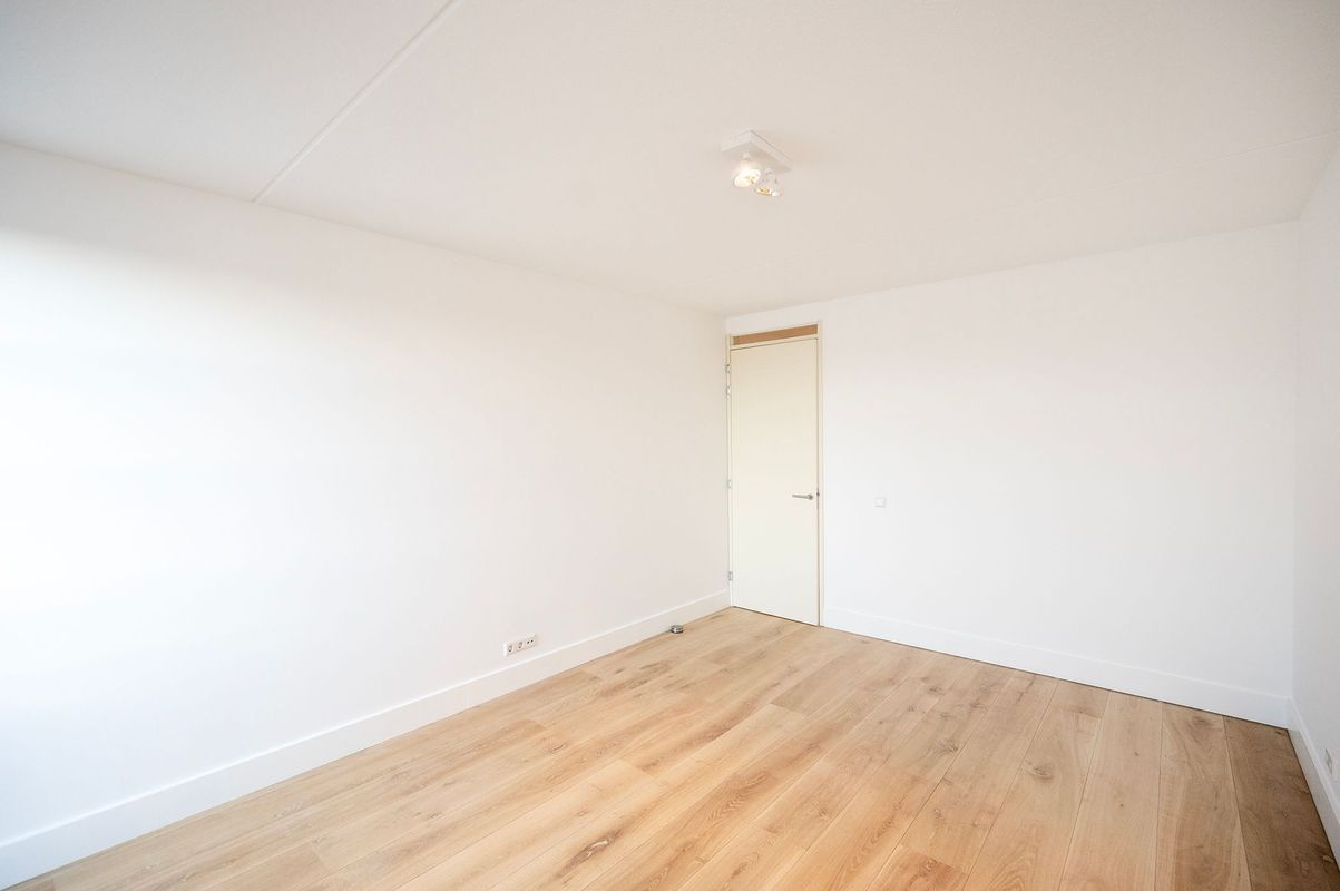 Raadhuisstraat 251-D Photo Blur 26