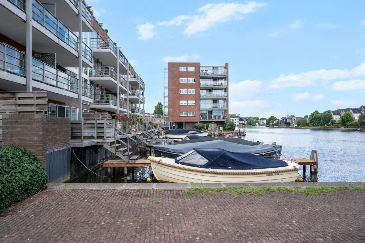 Prins Hendrikstraat 8 Photo Blur 31