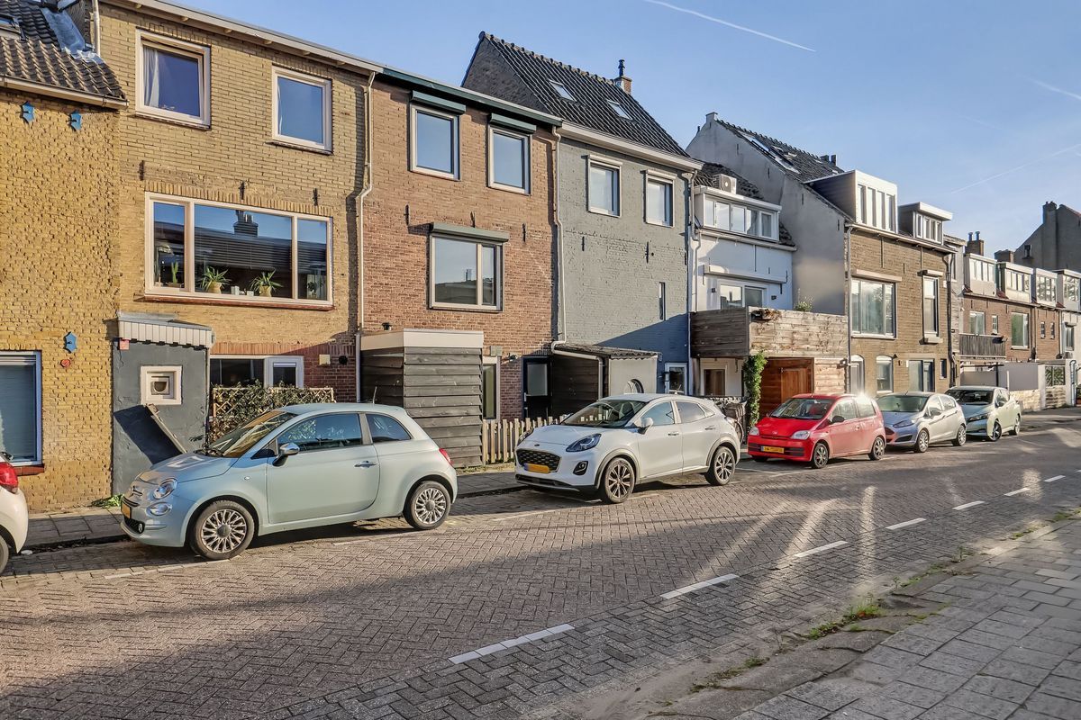 Molendijk 87 Photo 1