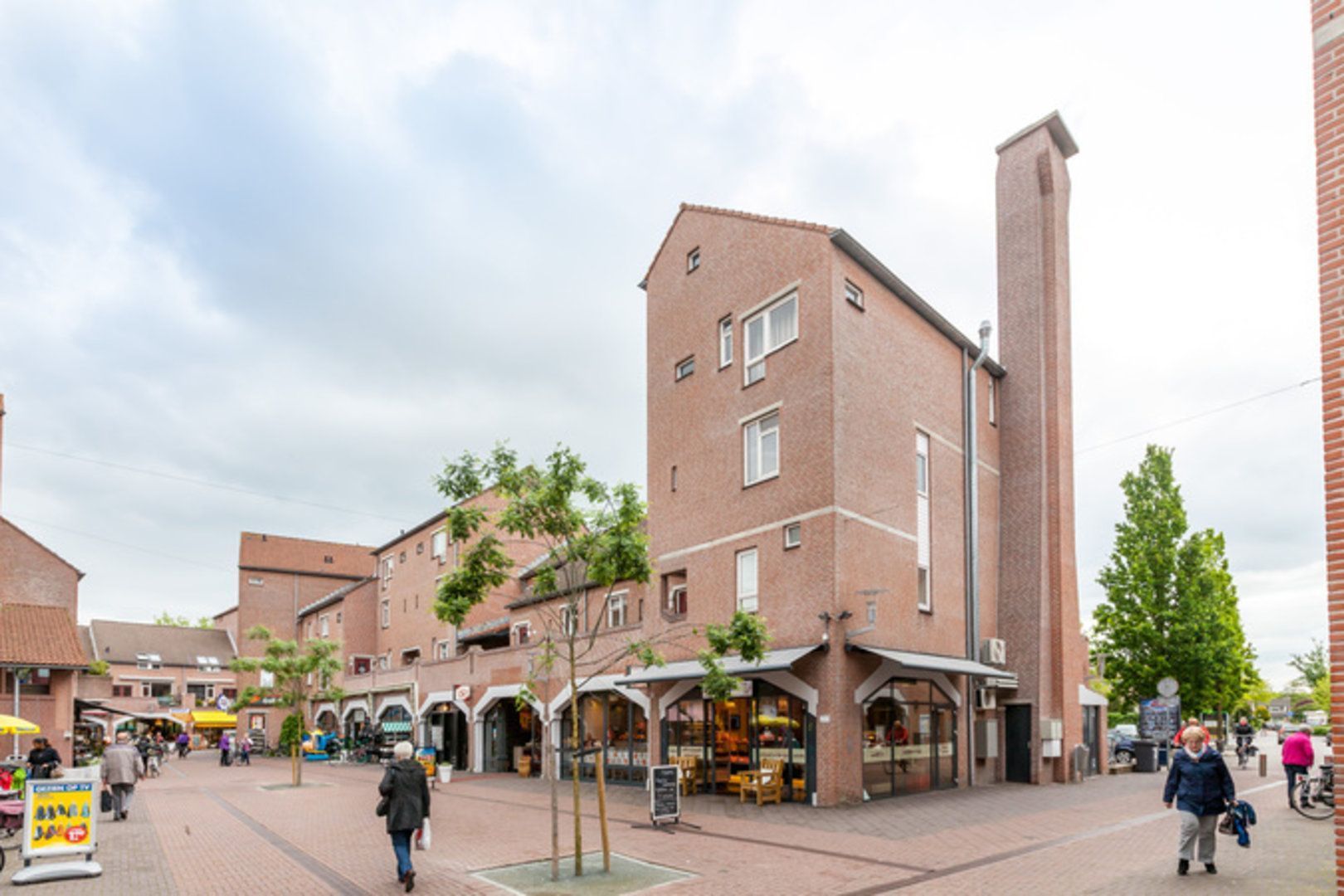 Winkelcentrum De Eglantier image 1