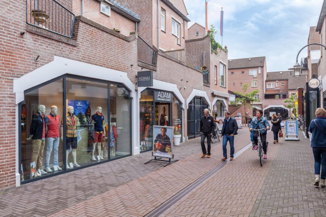 Winkelcentrum De Eglantier image thumbs 1