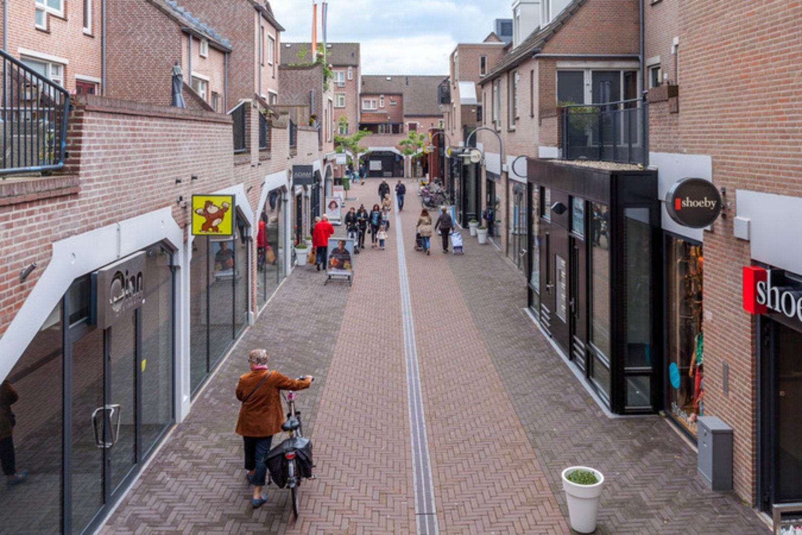 Winkelcentrum De Eglantier image 1
