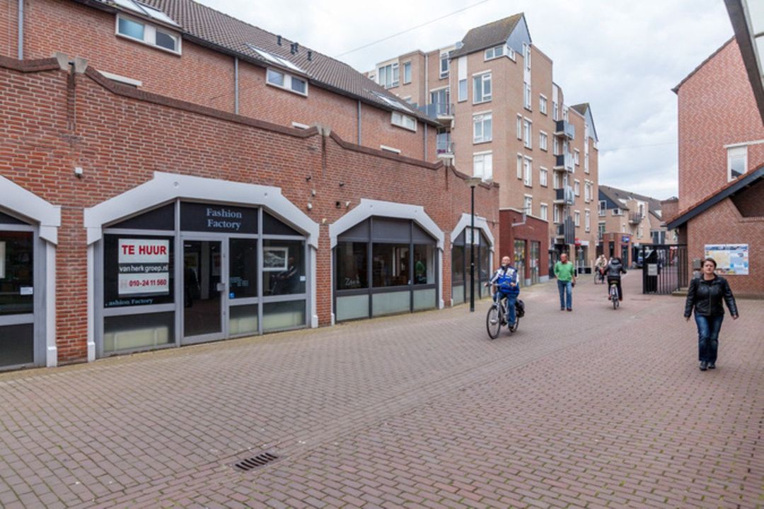 Winkelcentrum De Eglantier image thumbs 1