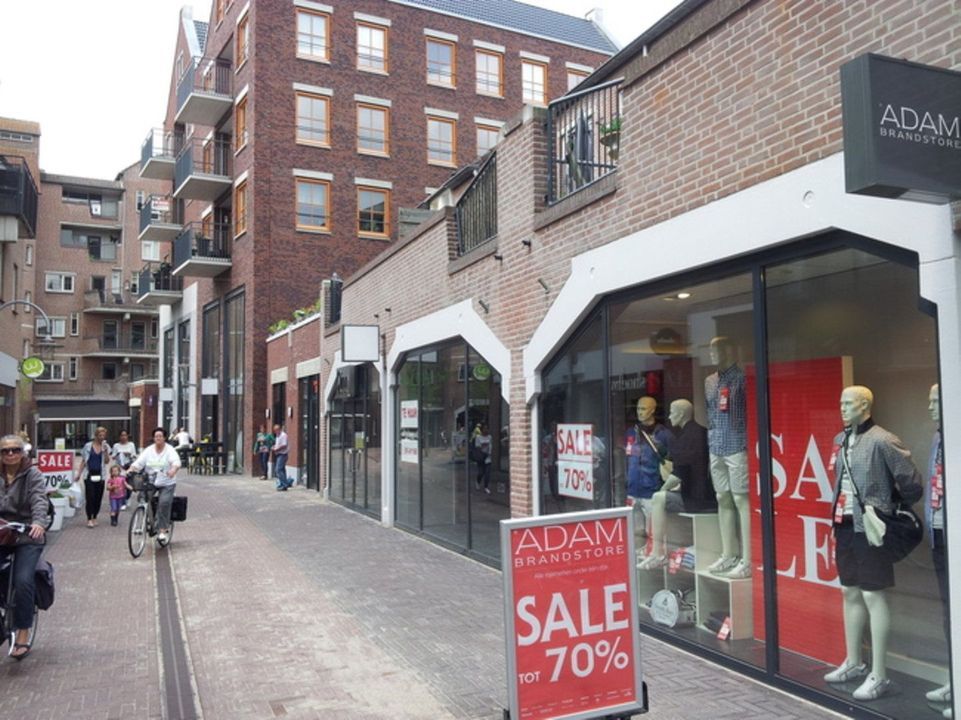 Winkelcentrum De Eglantier image thumbs 1