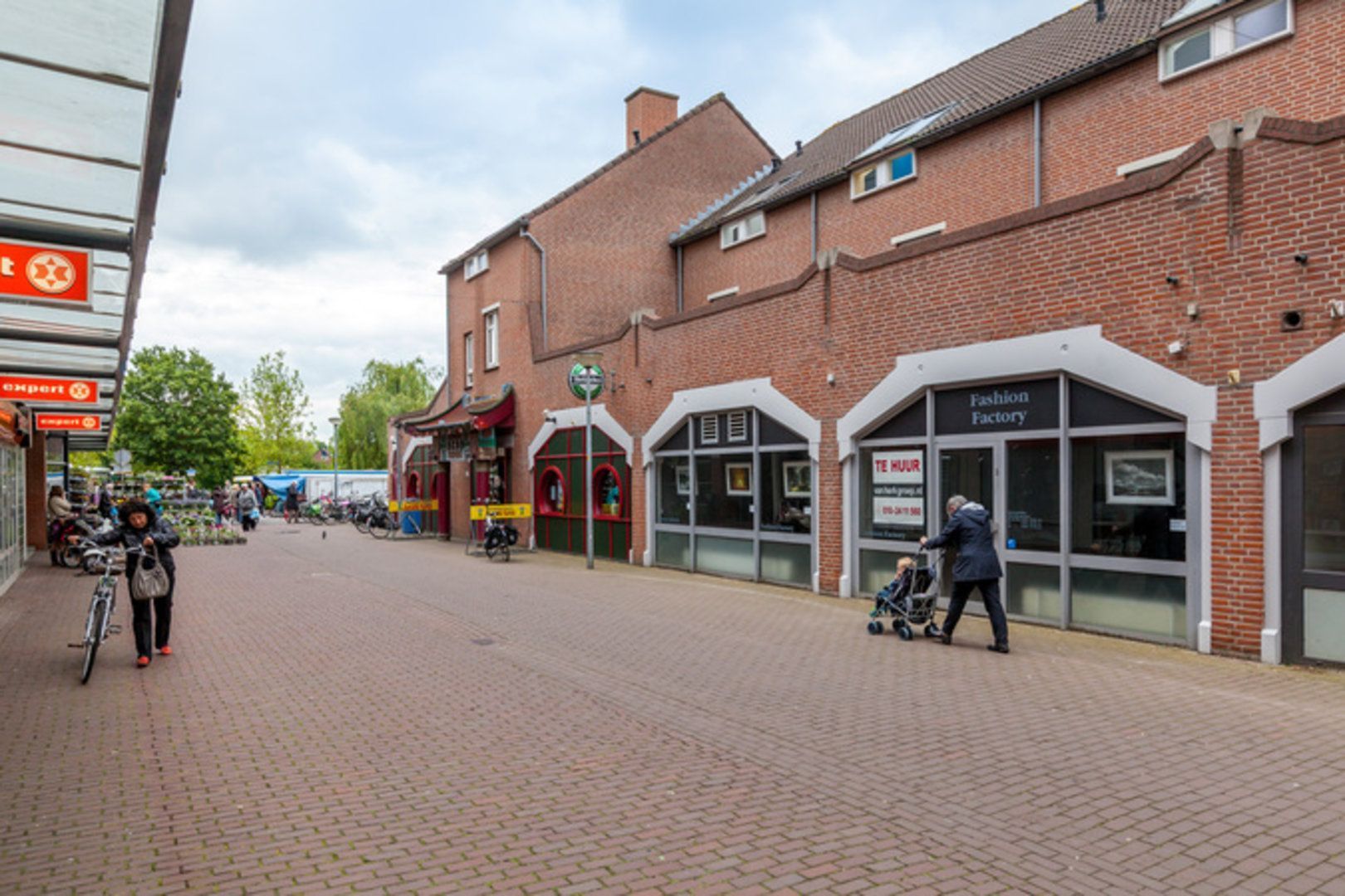 Winkelcentrum De Eglantier image 1