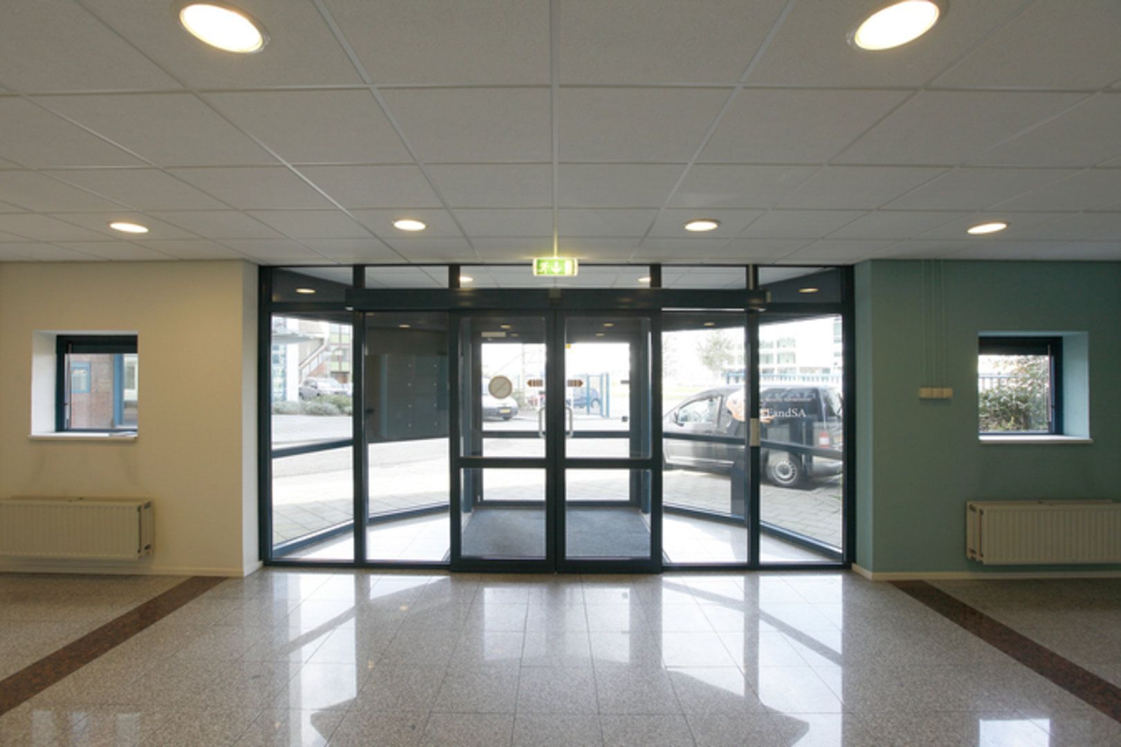 Waalhaven Zuidzijde 10 image 1